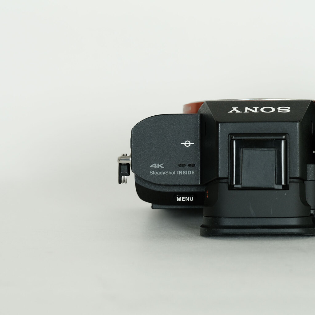 SONY α7R II(ILCE-7RM2) SONY α7R II(ILCE-7RM2)