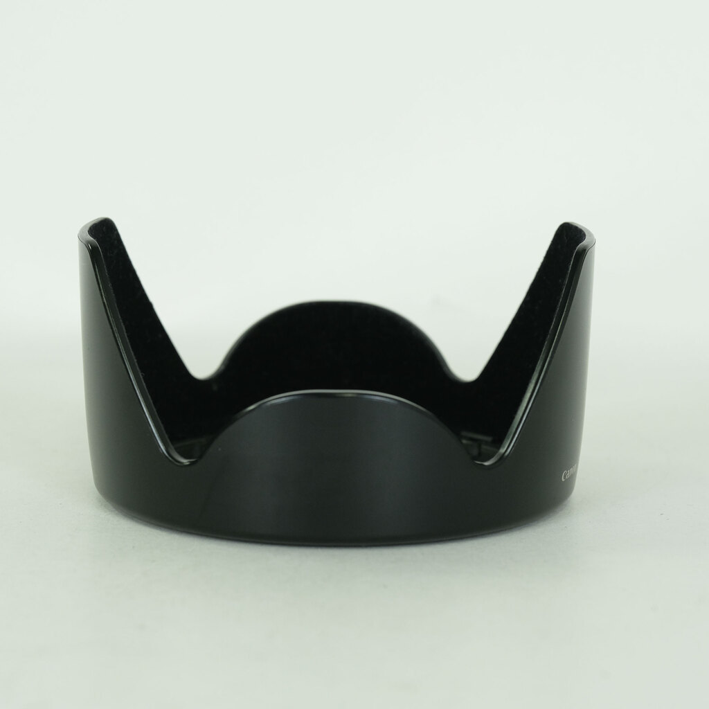 Canon EF-S18-200mm F3.5-5.6 IS