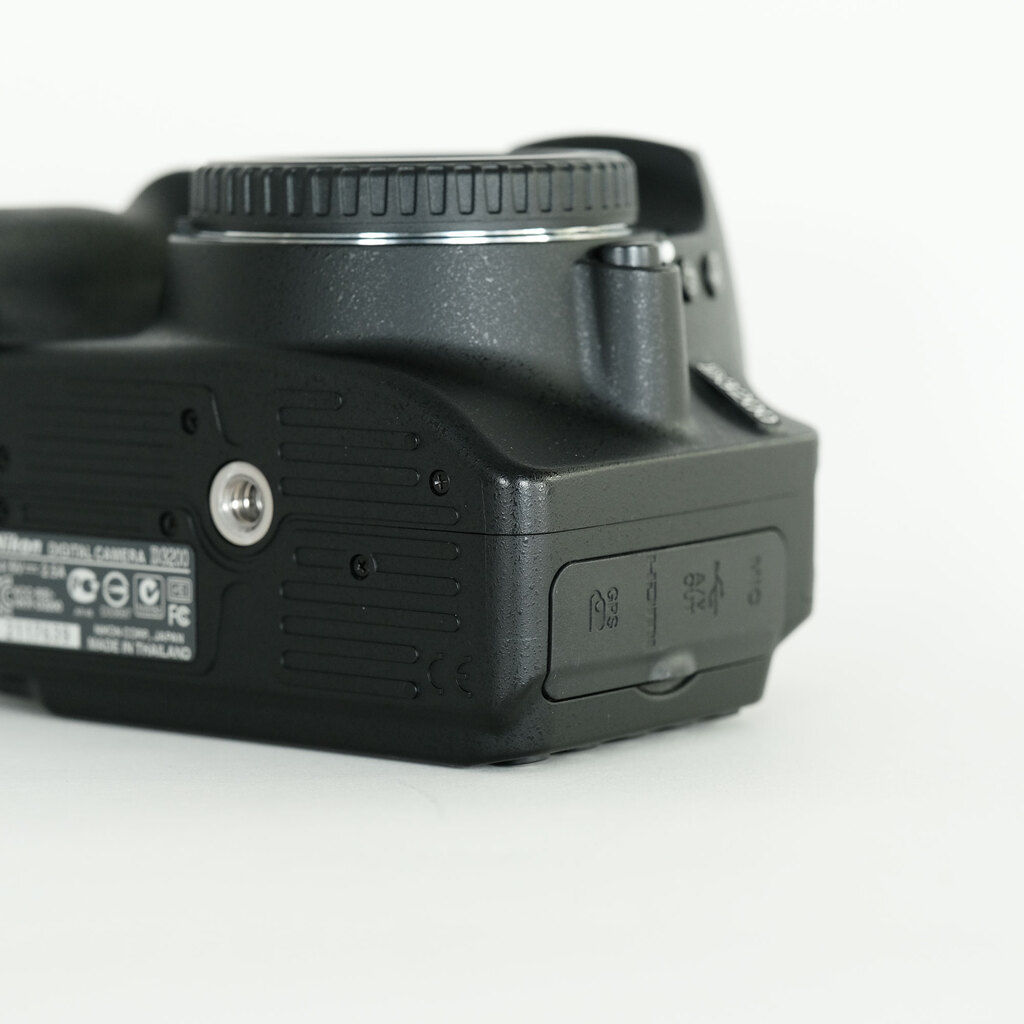 Nikon D3200ボディ ブラック
