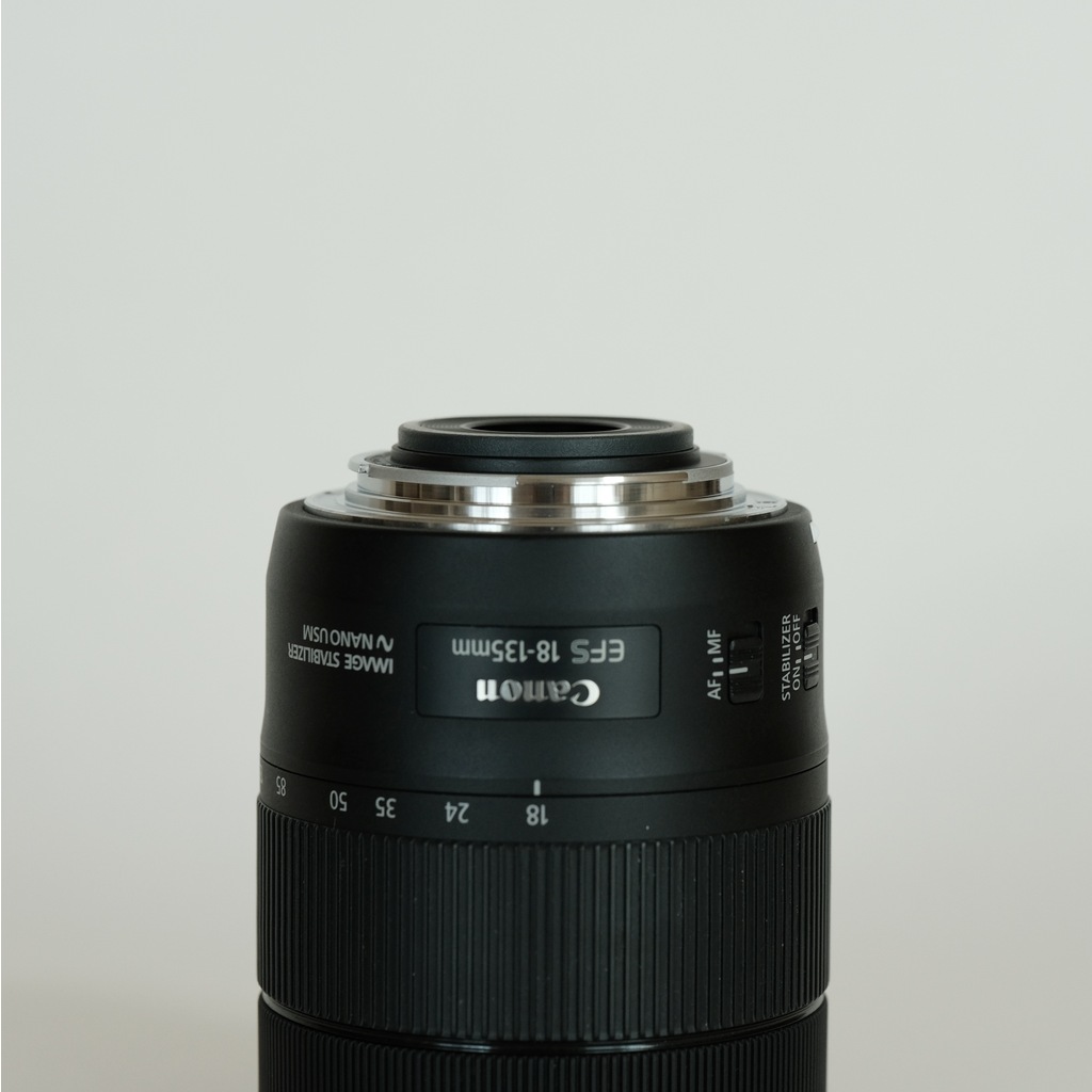 Canon EF-S18-135mm F3.5-5.6 IS USM
