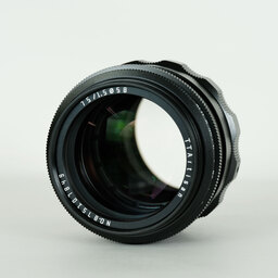 TTArtisan 75mm F1.5 ぐるぐるボケレンズ [M42用]