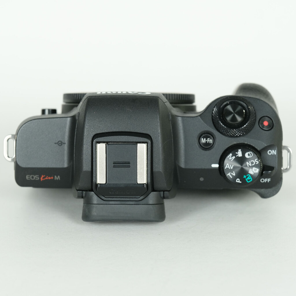Canon EOS Kiss M