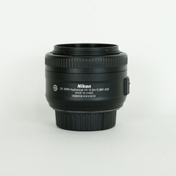 Nikon AF-S DX NIKKOR 35mm f/1.8G