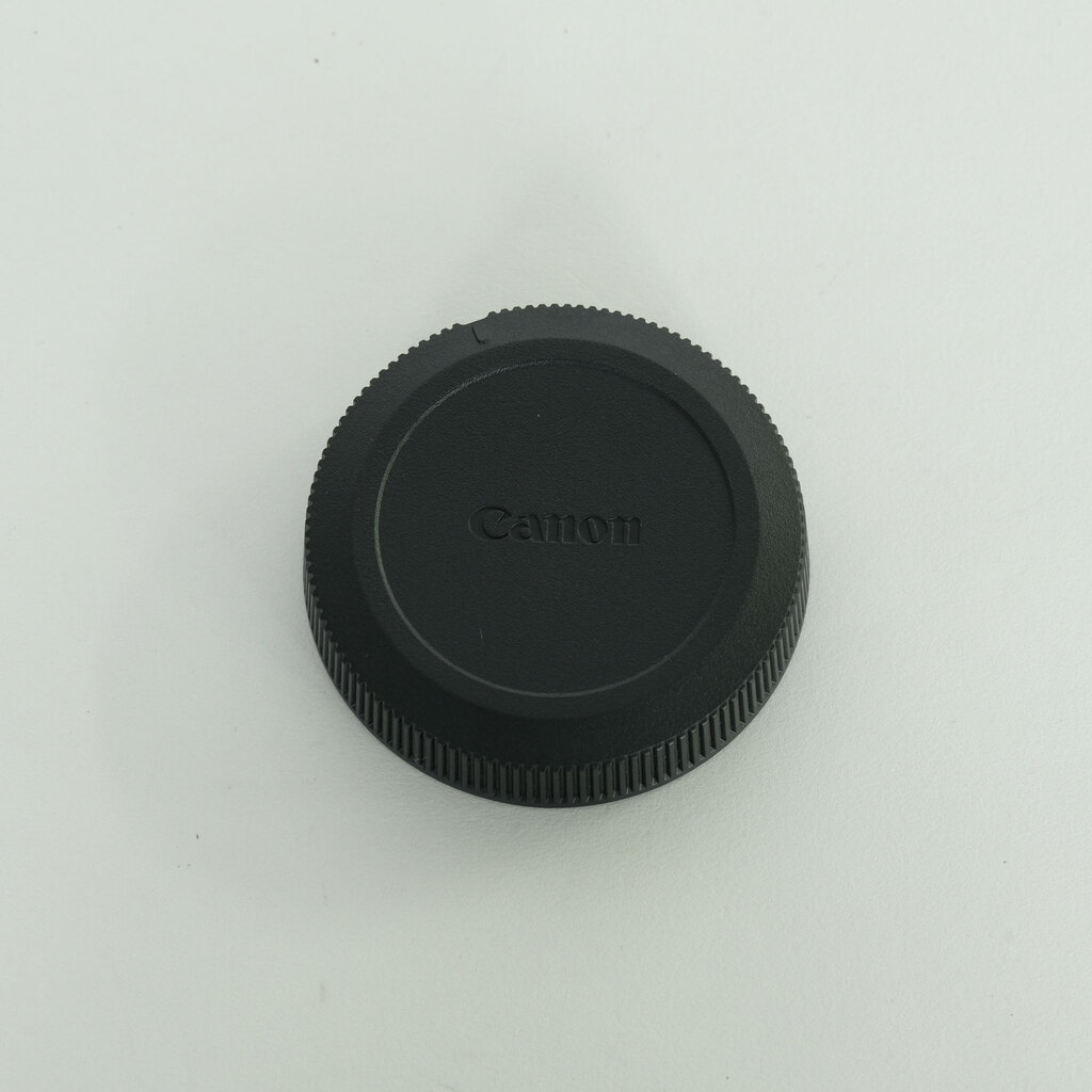 Canon RF16mm F2.8 STM