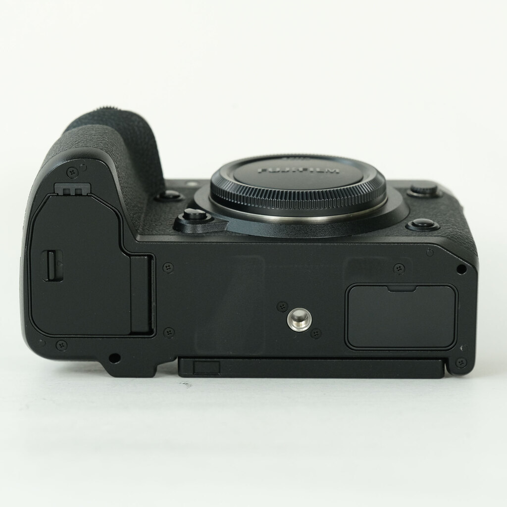 FUJIFILM X-H2の出品 | ONE SCENE（ワンシーン）