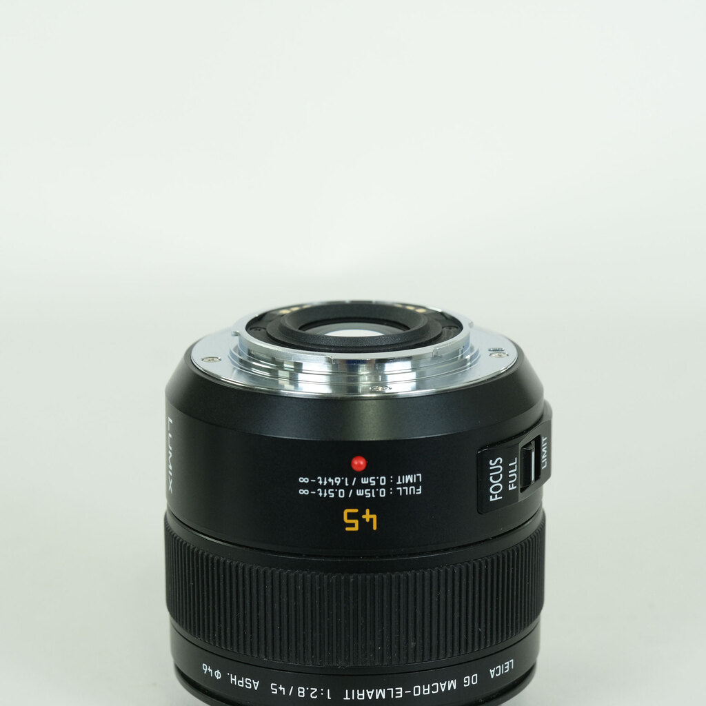 Panasonic LEICA DG MACRO-ELMARIT 45mm F2.8 ASPH. MEGA O.I.S.