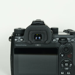 PENTAX K-3 Mark III Monochrome PENTAX K-3 Mark III Monochrome