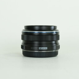 OLYMPUS M.ZUIKO DIGITAL 17mm F1.8