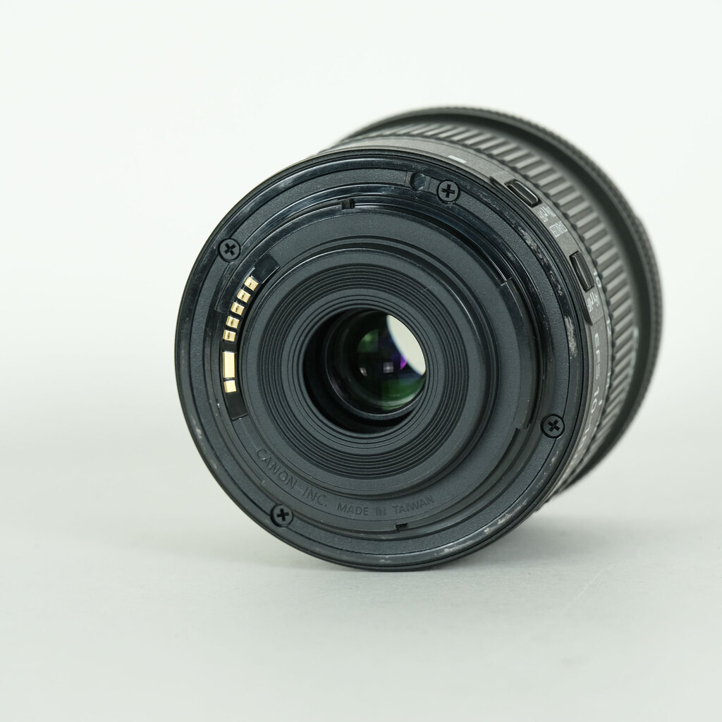 Canon EF-S10-18mm F4.5-5.6 IS STM