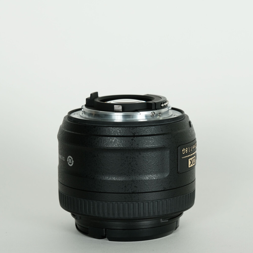 Nikon AF-S DX NIKKOR 35mm f/1.8G