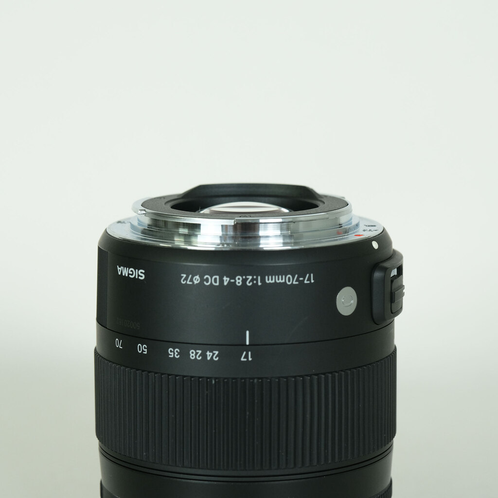 SIGMA 17-70mm F2.8-4 DC MACRO OS HSM | Contemporary [キヤノンEF用]