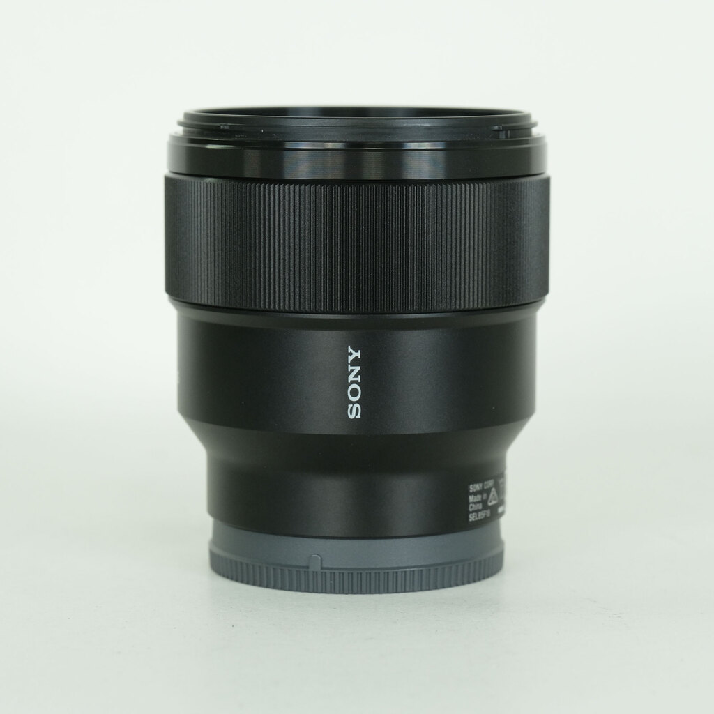 SONY FE 85mm F1.8 SEL85F18