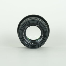 OLYMPUS M.ZUIKO DIGITAL 45mm F1.8