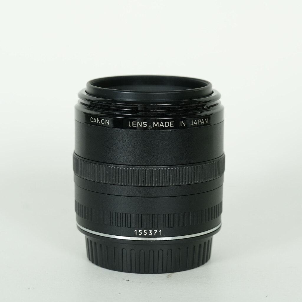 Canon EF50mm F2.5 コンパクトマクロ