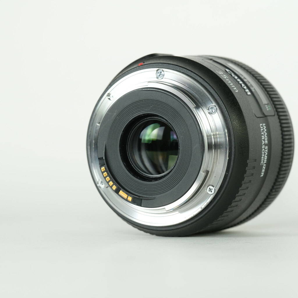 Canon EF35mm F2 IS USM Canon EF35mm F2 IS USM