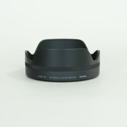 SIGMA 18-50mm F2.8 DC DN｜Contemporary [フジフイルムX用]