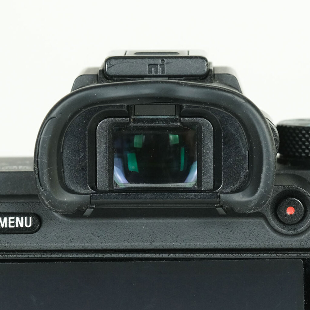 SONY α7 III(ILCE-7M3) SONY α7 III(ILCE-7M3)