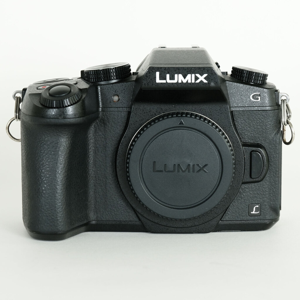 Panasonic LUMIX DMC-G8