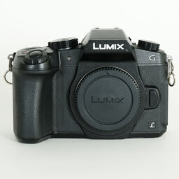 Panasonic LUMIX DMC-G8