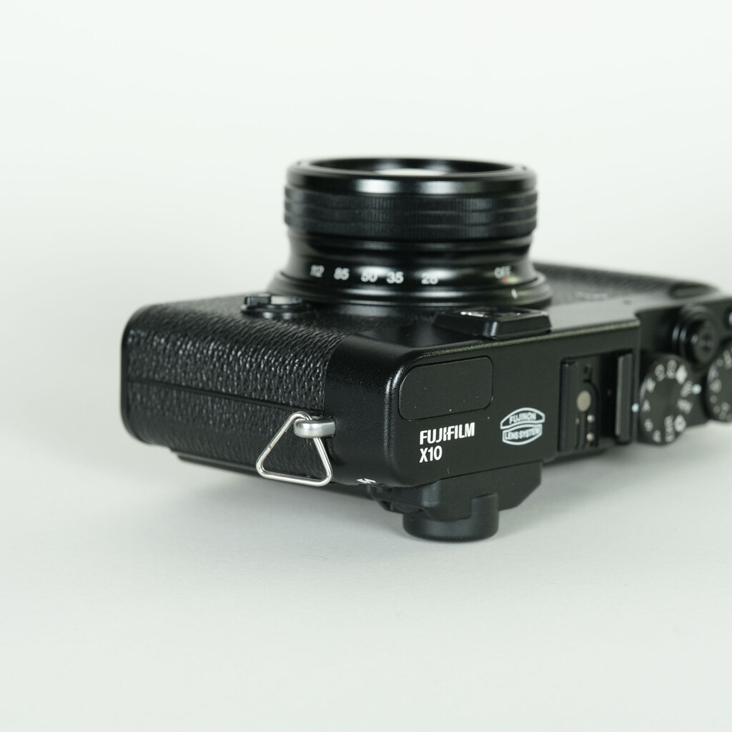 FUJIFILM X10 ブラック