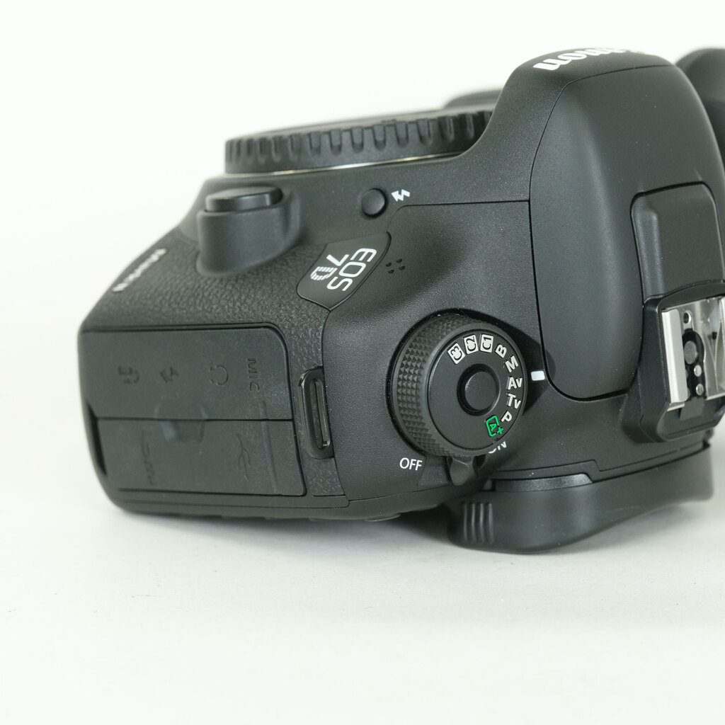 Canon EOS 7D Mark II