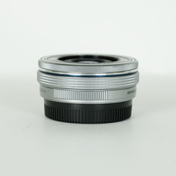 OLYMPUS M.ZUIKO DIGITAL ED 14-42mm F3.5-5.6 EZ シルバー