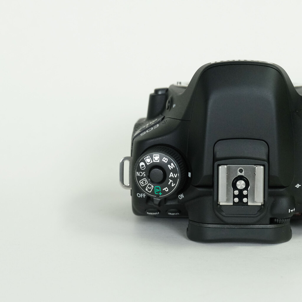 Canon EOS 80D Canon EOS 80D