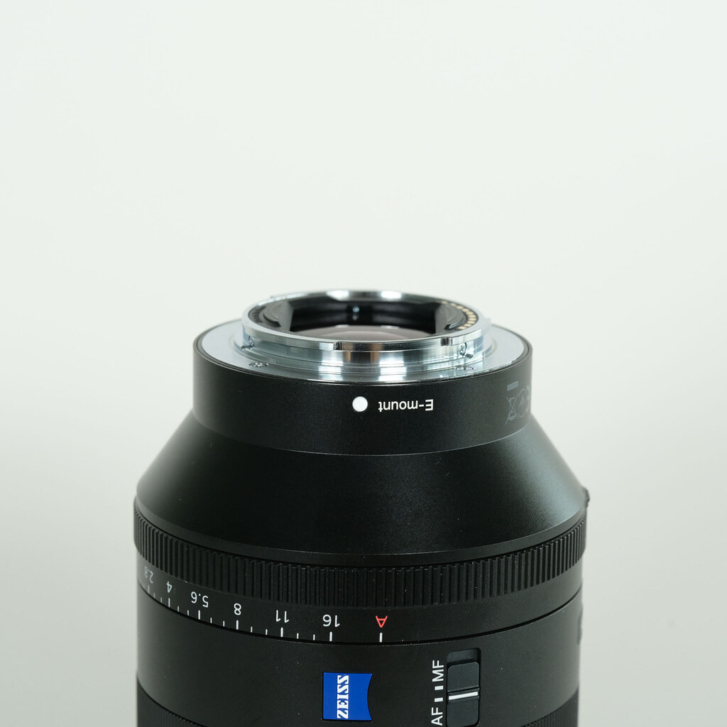 SONY Planar T* FE 50mm F1.4 ZA SEL50F14Z SONY Planar T* FE 50mm F1.4 ZA SEL50F14Z
