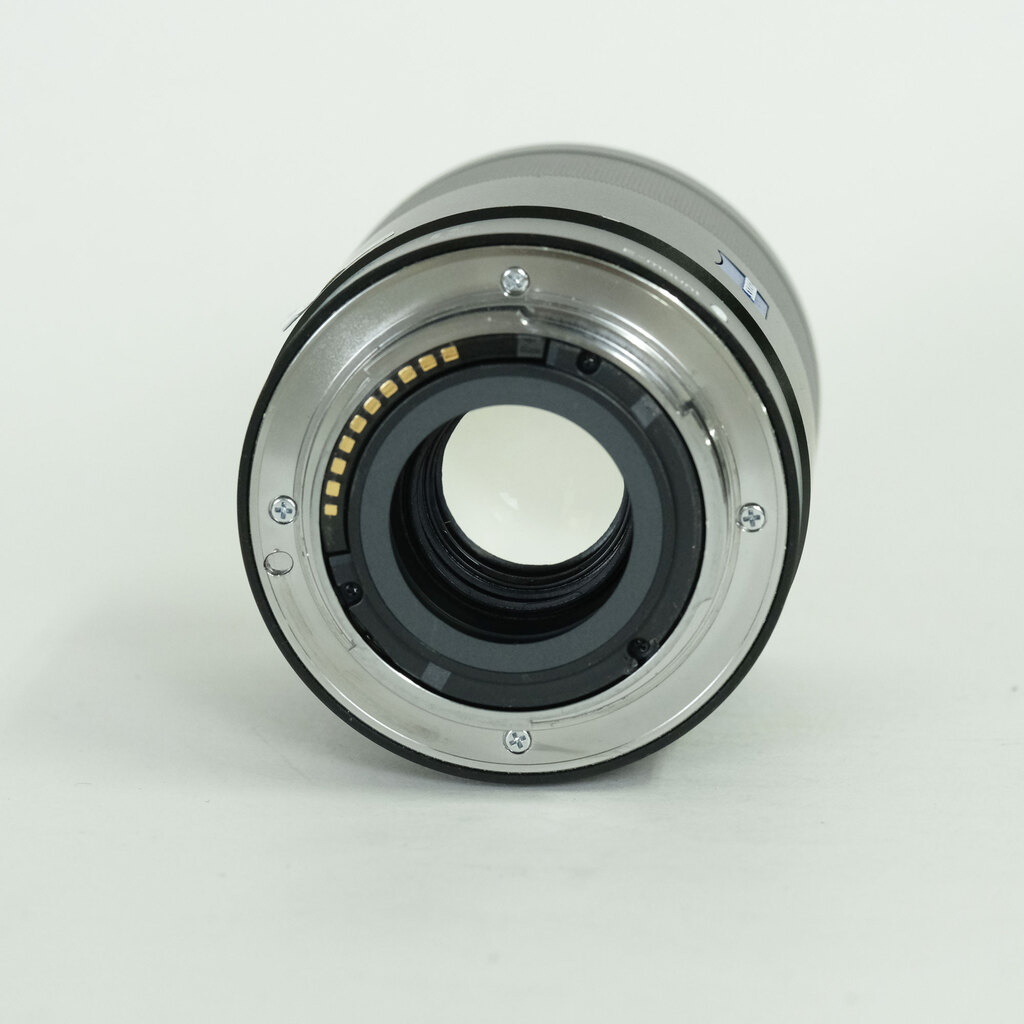 SONY Sonnar T* E 24mm F1.8 ZA SEL24F18Z