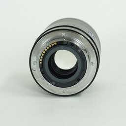 SONY Sonnar T* E 24mm F1.8 ZA SEL24F18Z