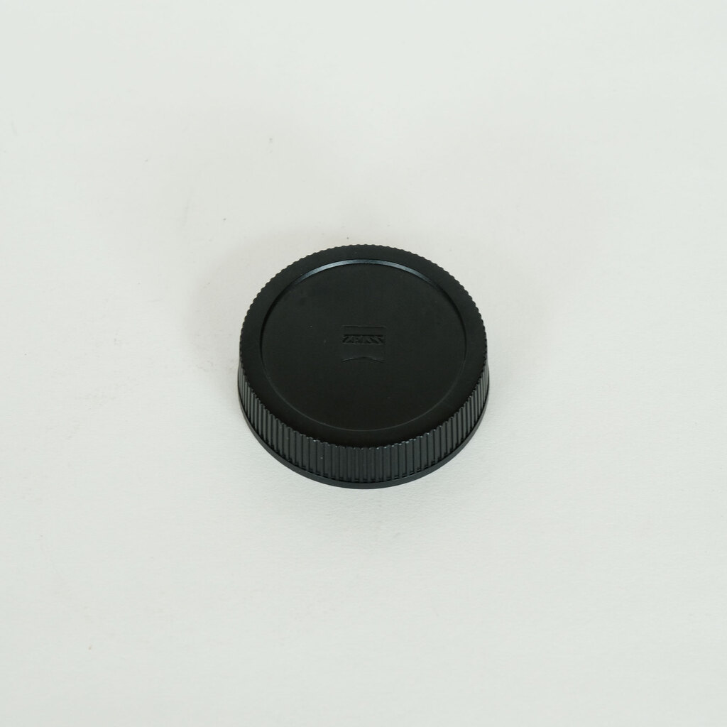 Carl Zeiss Planar T* 85mm F1.4 ZE [キヤノンEF用]の出品 | ONE SCENE