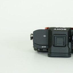SONY α7 IV(ILCE-7M4) SONY α7 IV(ILCE-7M4)