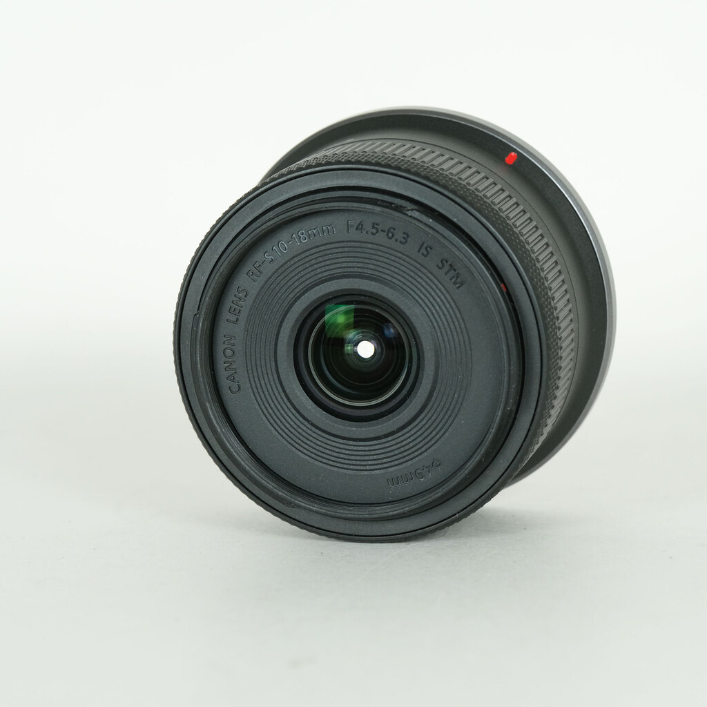 Canon RF-S 10-18mm F4.5-6.3 IS STM