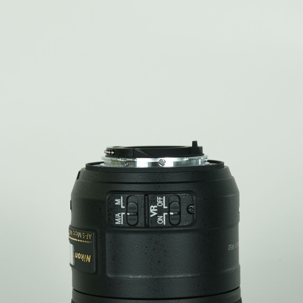 Nikon AF-S DX Micro NIKKOR 85mm F3.5G ED VRの出品 | ONE SCENE
