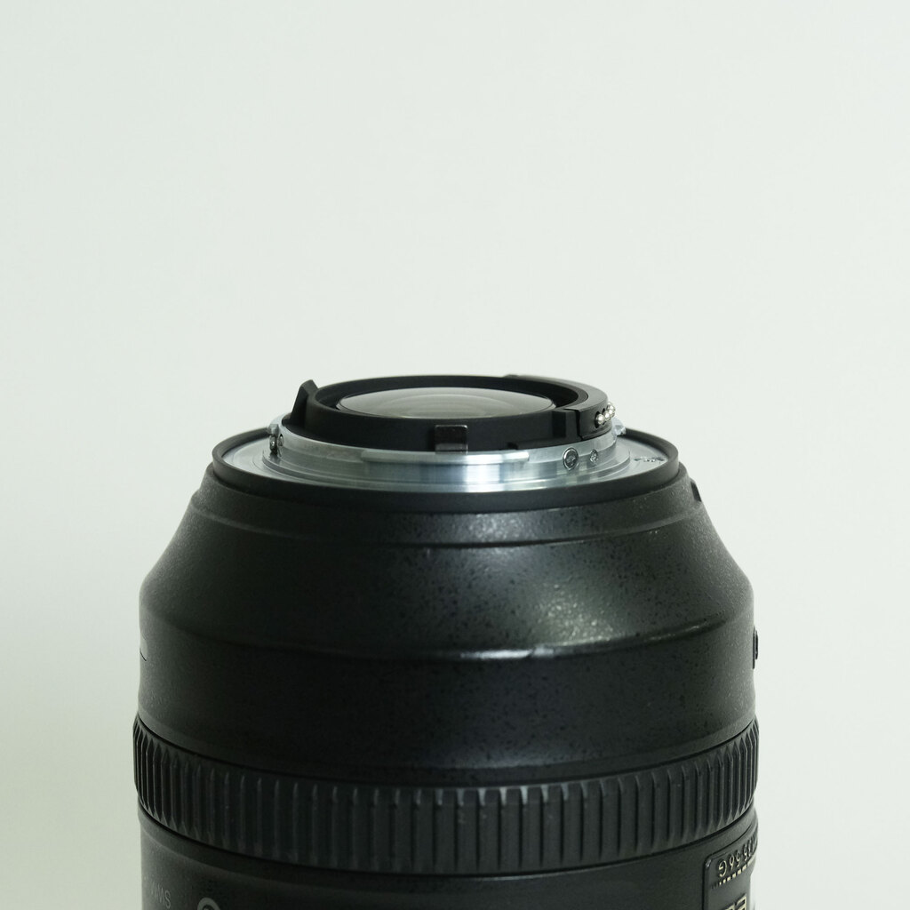 Nikon AF-S NIKKOR 28-300mm f/3.5-5.6G ED VR