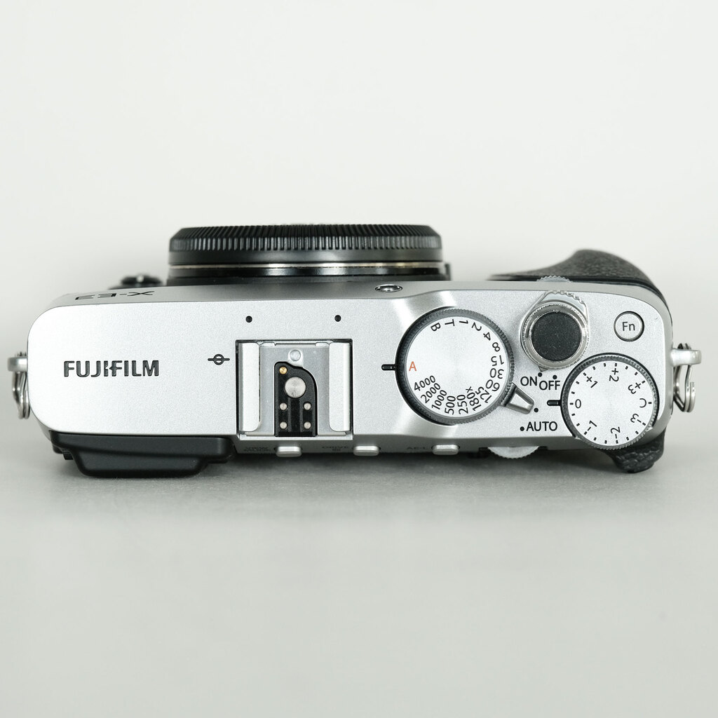 FUJIFILM X-E3
