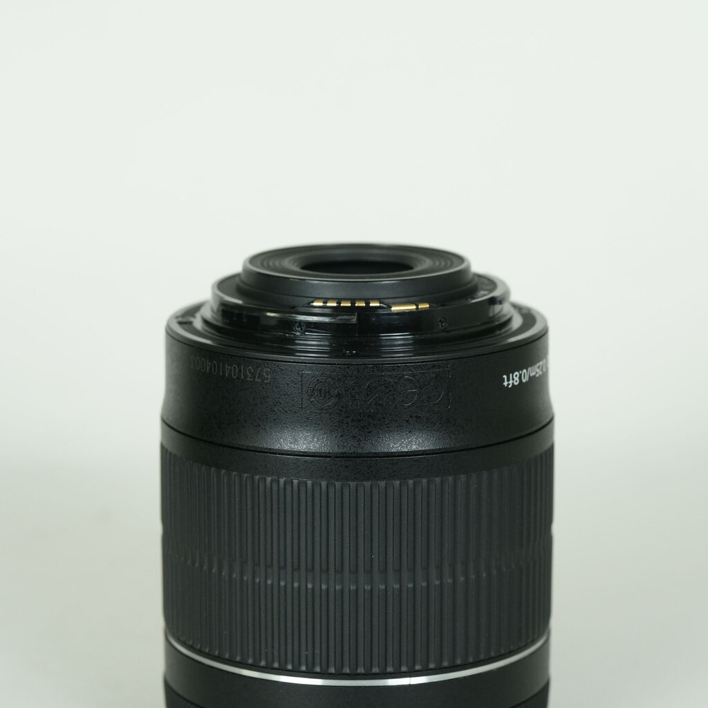 Canon EF-S18-55mm F3.5-5.6 IS STM Canon EF-S18-55mm F3.5-5.6 IS STM