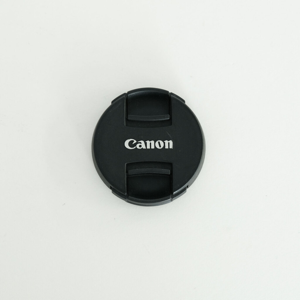 Canon RF50mm F1.8 STM