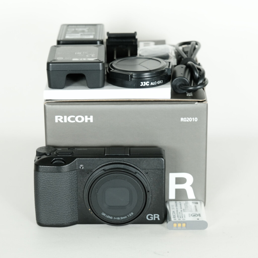 RICOH GR III