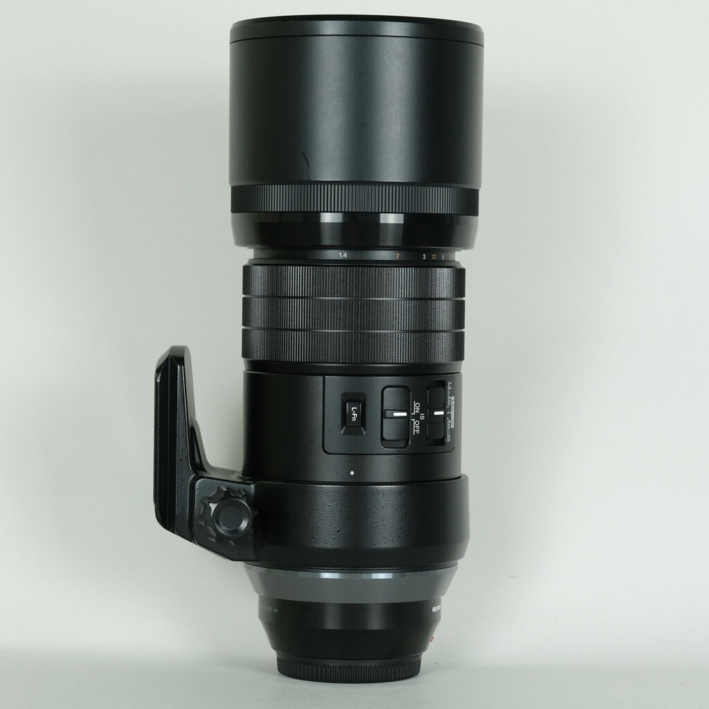 OLYMPUS M.ZUIKO DIGITAL ED 300mm F4.0 IS PRO