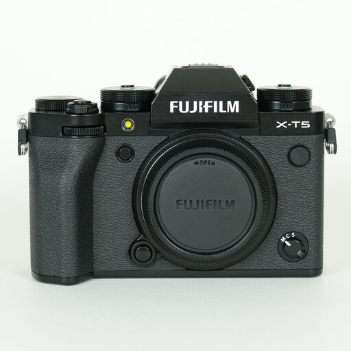 FUJIFILM X-T5 FUJIFILM X-T5