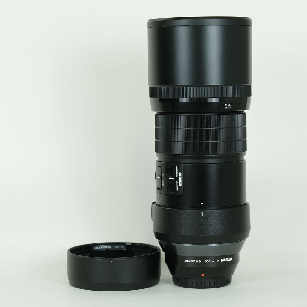 OLYMPUS M.ZUIKO DIGITAL ED 300mm F4.0 IS PRO