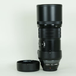 OLYMPUS M.ZUIKO DIGITAL ED 300mm F4.0 IS PRO