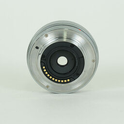 OLYMPUS M.ZUIKO DIGITAL ED 14-42mm F3.5-5.6 EZ シルバー