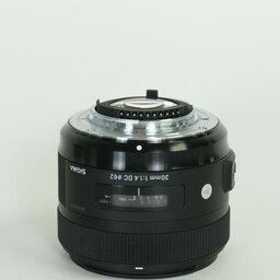 SIGMA 30mm F1.4 DC HSM｜Art [ニコン用]