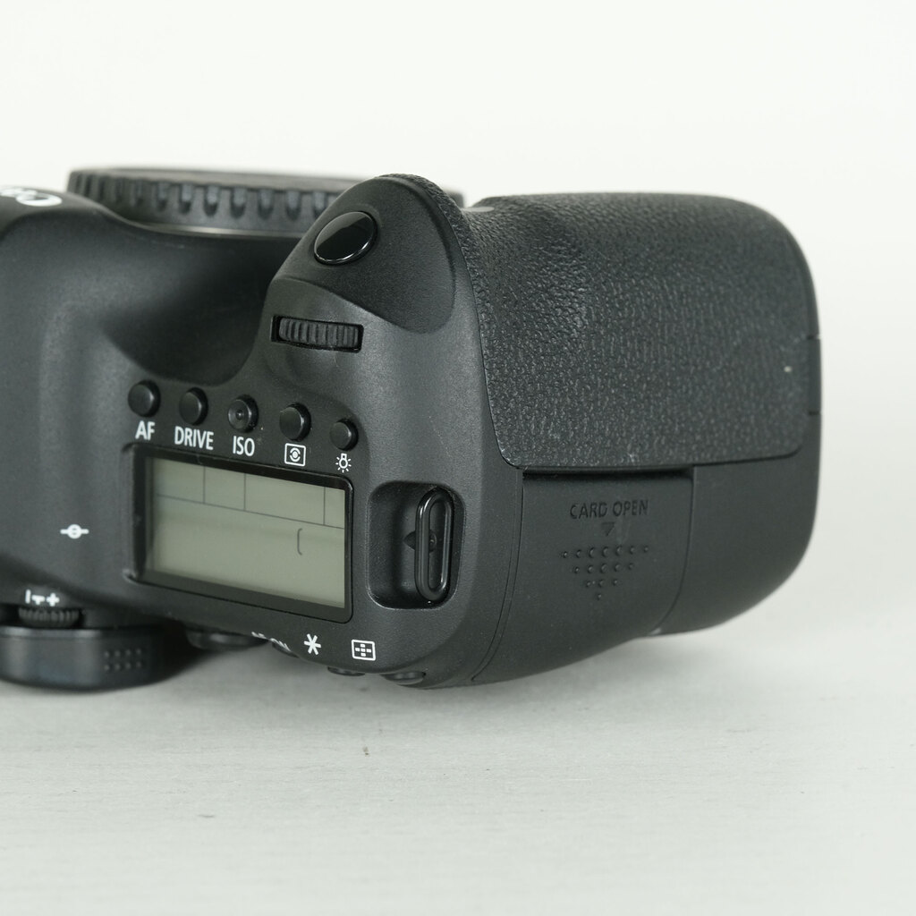 Canon EOS 6Dの出品 | ONE SCENE（ワンシーン）