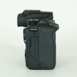Canon EOS R50