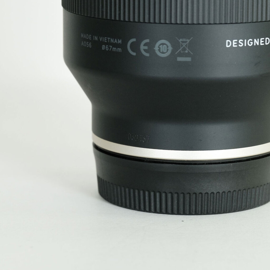 TAMRON 70-180mm F/2.8 Di III VXD (Model A056) [ ソニーE用 ]