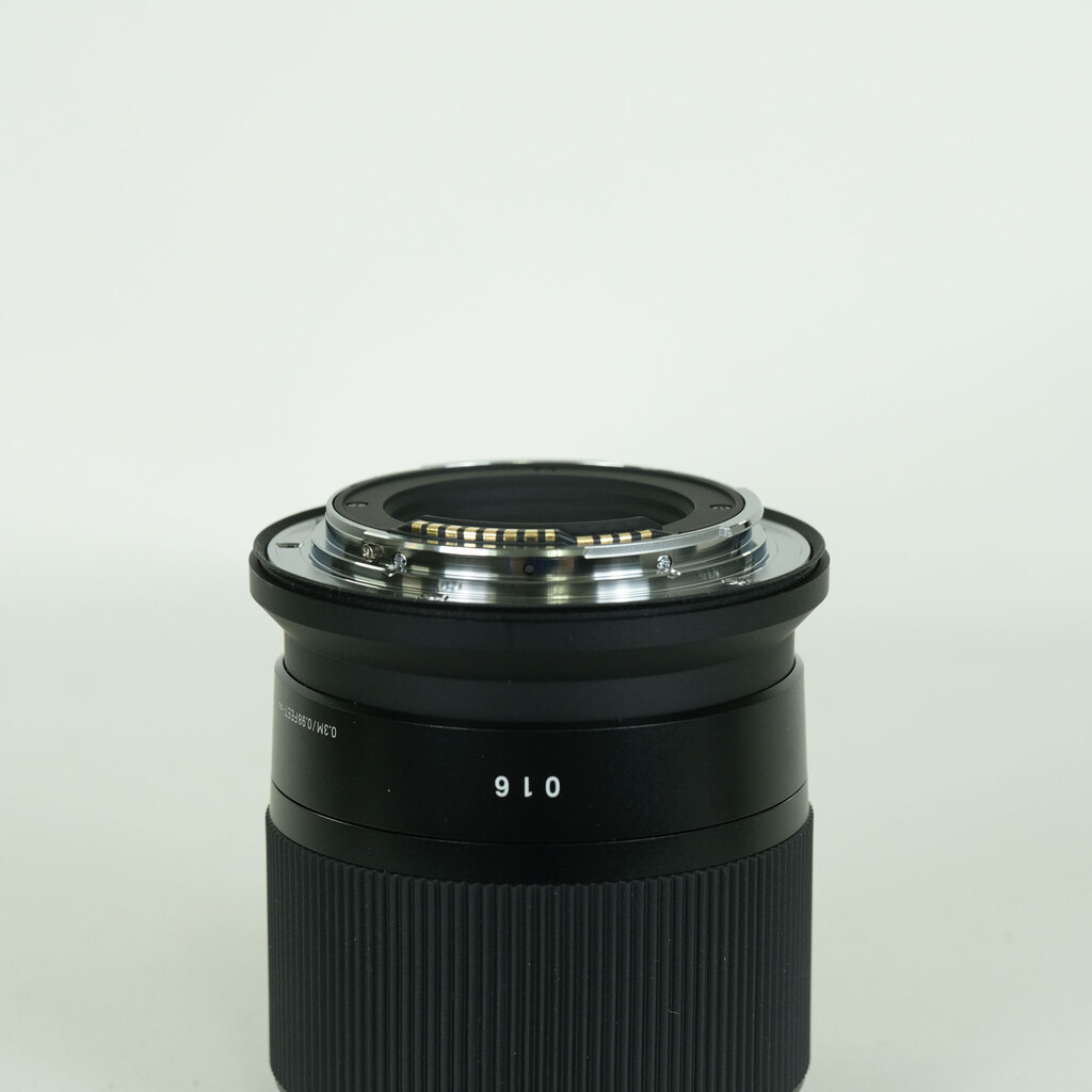 SIGMA 30mm F1.4 DC DN｜Contemporary [キヤノンRF用]