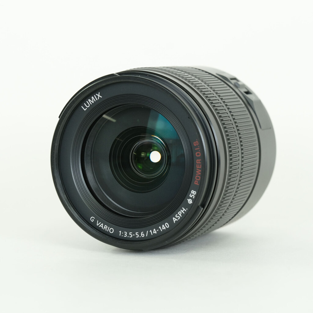 Panasonic LUMIX G VARIO 14-140mm / F3.5-5.6 II ASPH. / POWER O.I.S Panasonic LUMIX G VARIO 14-140mm / F3.5-5.6 II ASPH. / POWER O.I.S